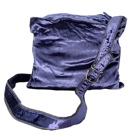 Prada rare purple blue velvet crossbody shoulder bag - Picture 2 of 13